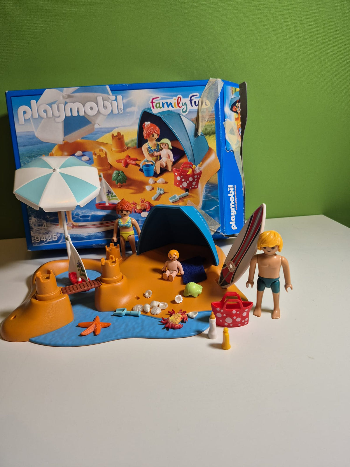 PLAYMOBIL Family Fun 9425 – Familie am Strand – unvollständig