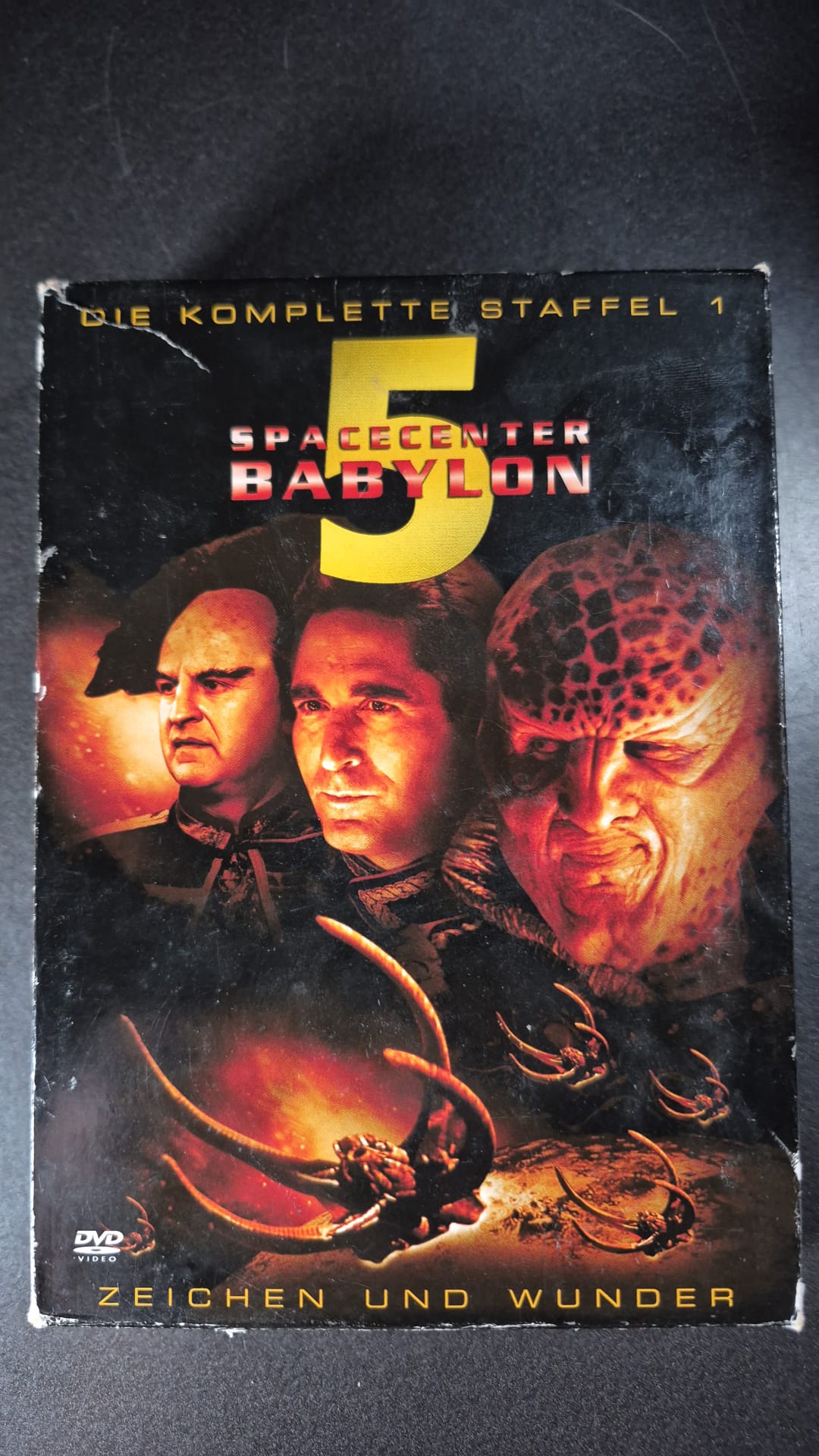 Spacecenter Babylon 5 – DVD-Staffeln